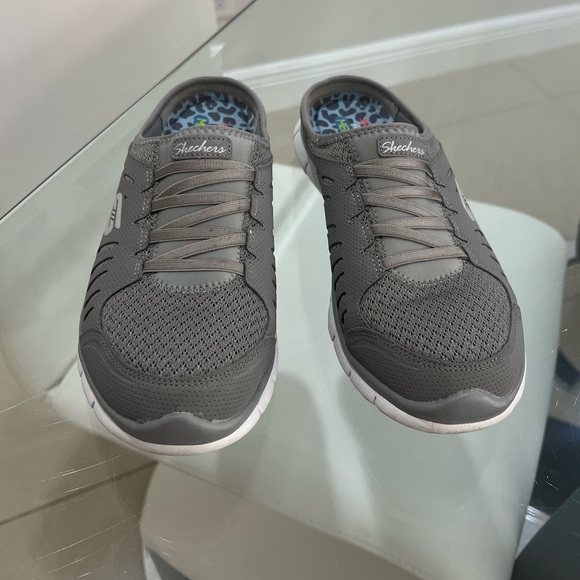 Skechers memory foam backless women’s sneakers size 8 - Picture 4 of 9